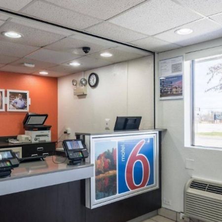 Motel 6 Chicago Southwest - Aurora Dış mekan fotoğraf