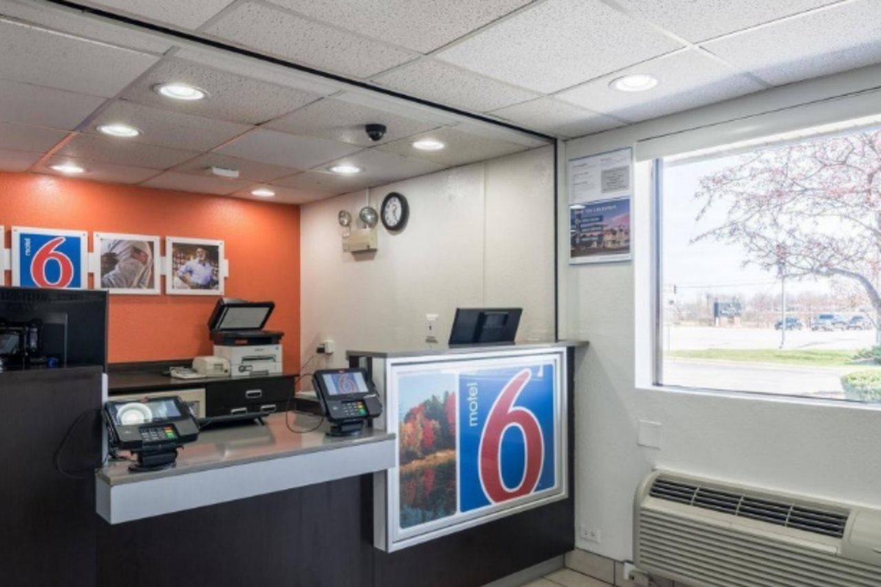Motel 6 Chicago Southwest - Aurora Dış mekan fotoğraf