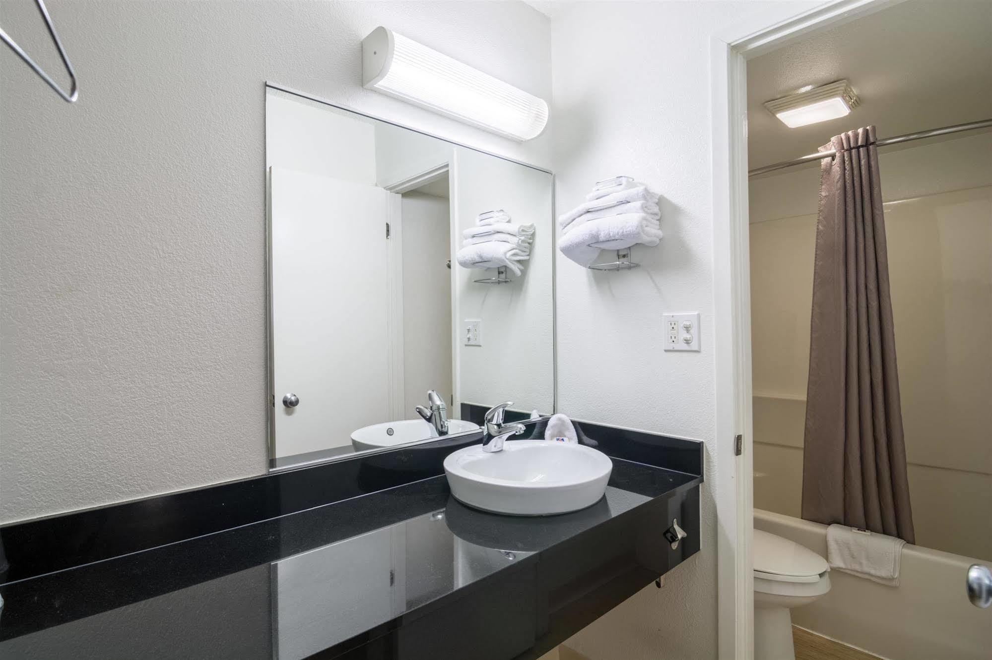 Motel 6 Chicago Southwest - Aurora Dış mekan fotoğraf