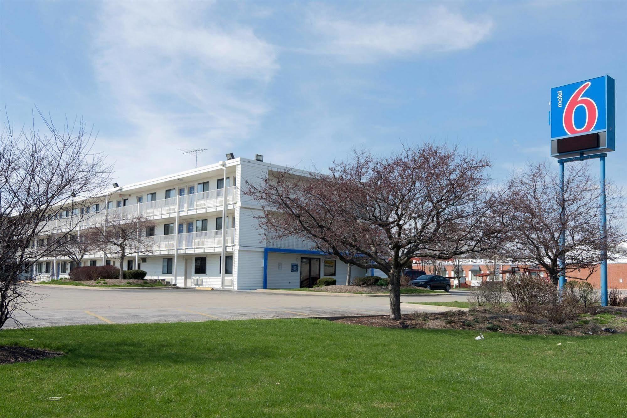 Motel 6 Chicago Southwest - Aurora Dış mekan fotoğraf