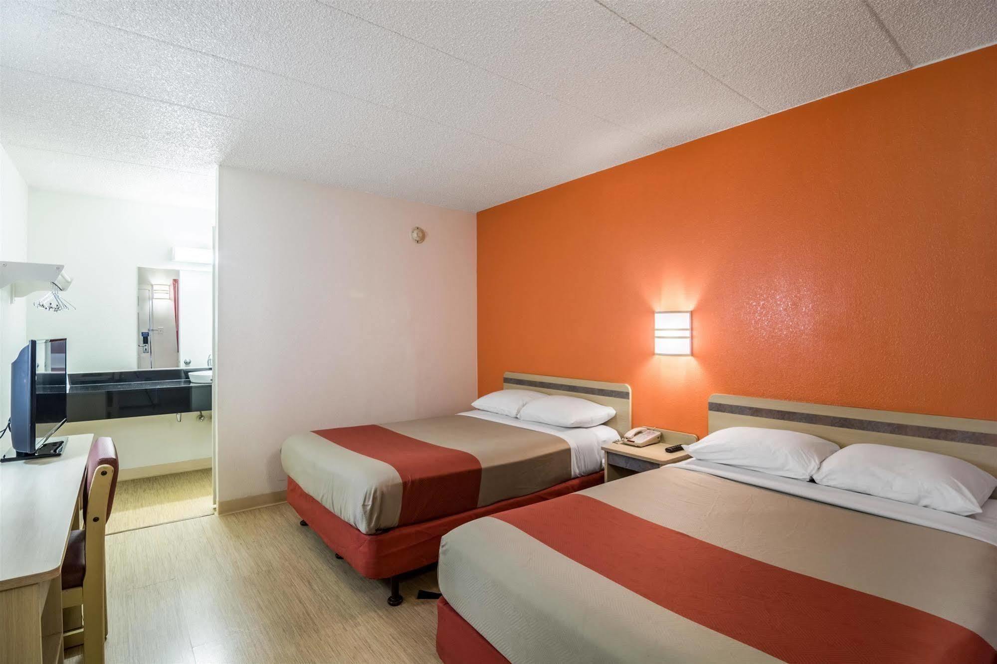 Motel 6 Chicago Southwest - Aurora Dış mekan fotoğraf