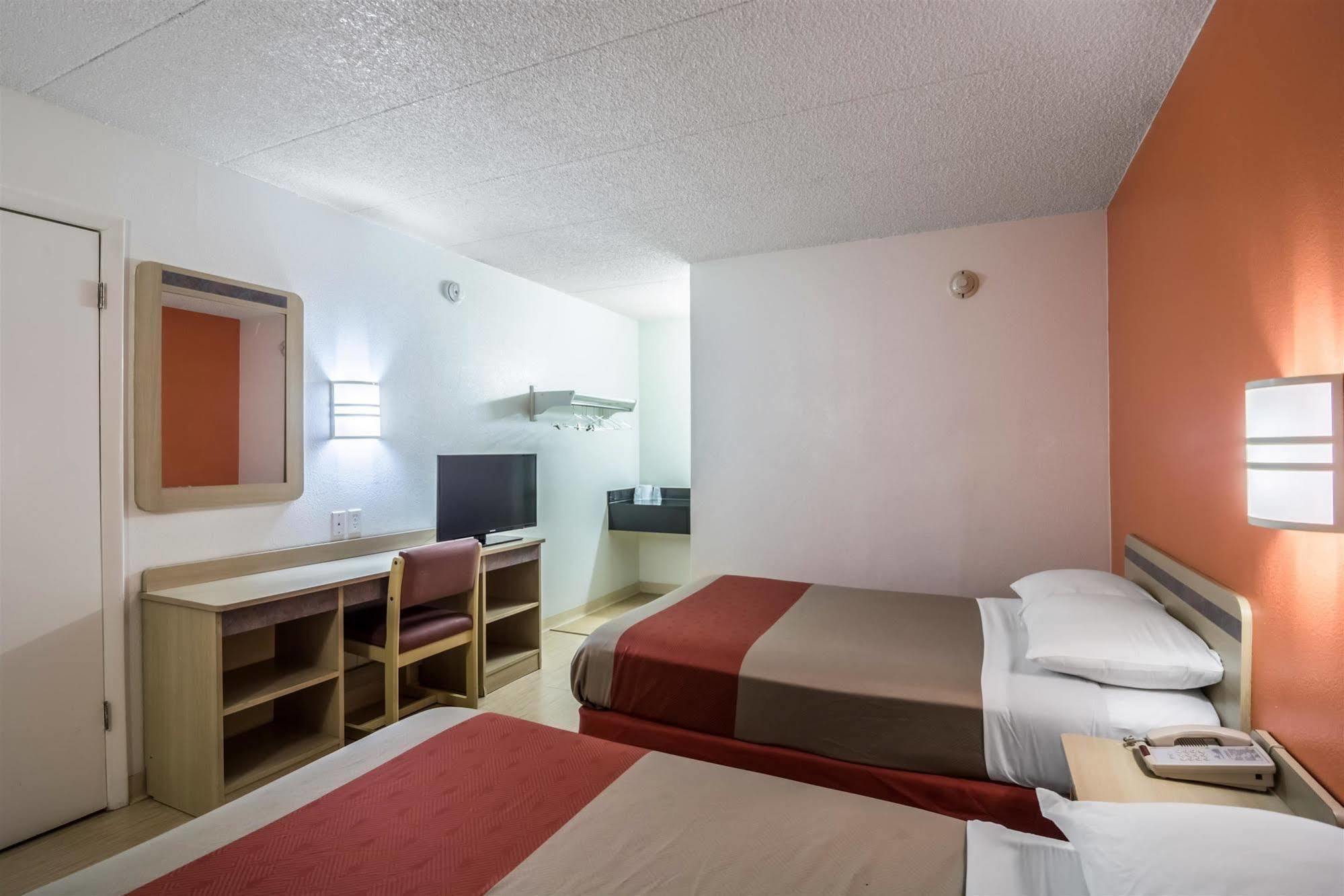 Motel 6 Chicago Southwest - Aurora Dış mekan fotoğraf