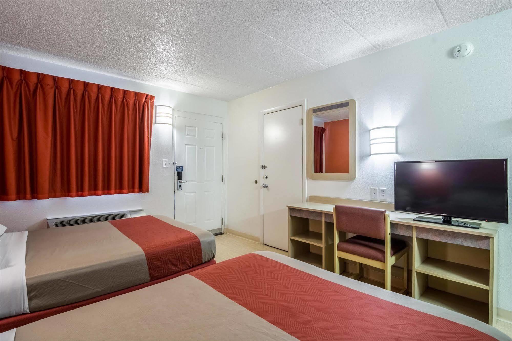 Motel 6 Chicago Southwest - Aurora Dış mekan fotoğraf