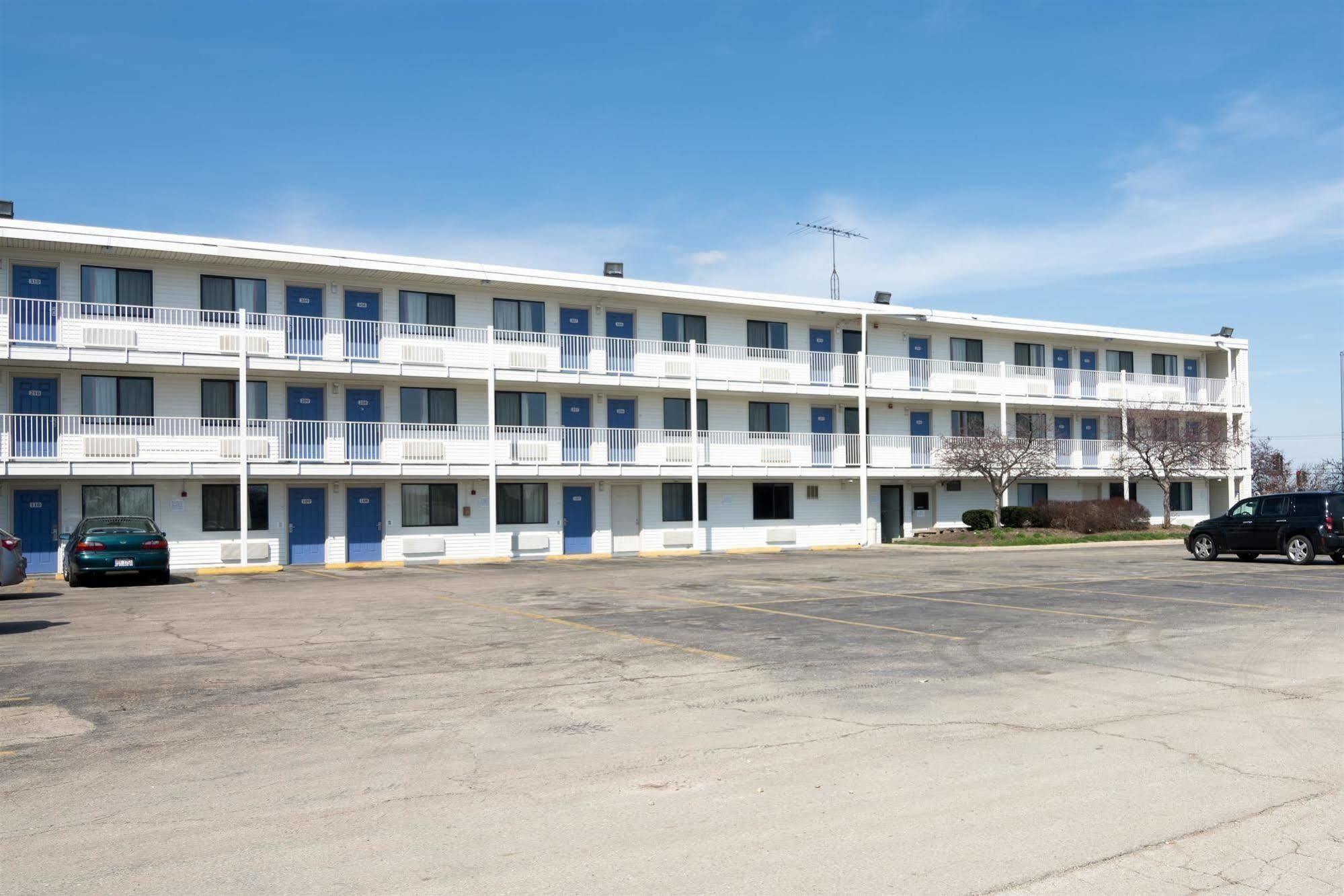 Motel 6 Chicago Southwest - Aurora Dış mekan fotoğraf